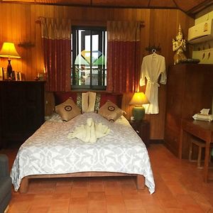 Shanti Lodge